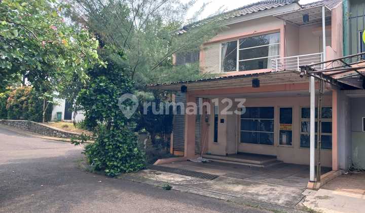 Luxury Hook House In Elite Green Park Bekasi Cluster 1