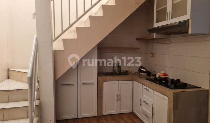 Luxury Hook House In Elite Green Park Bekasi Cluster 2