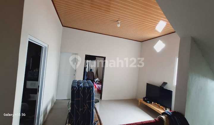 Rumah 3 Lantai di Bambu Apus Siap Huni 2