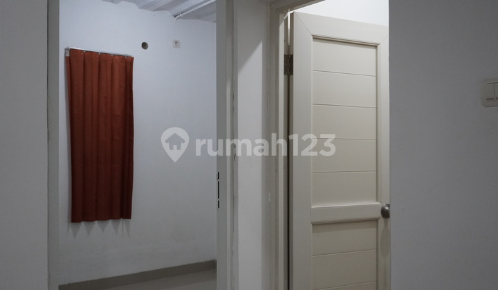 Rumah Siap Huni 1 Lantai dengan Mezzanine di Pondok Ranggon 2