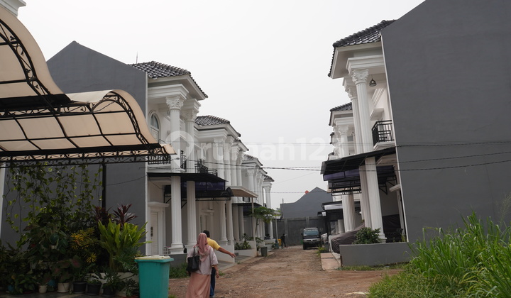 Rumah Modern 2 Lantai Dekat Pintu Toll Cibubur 2