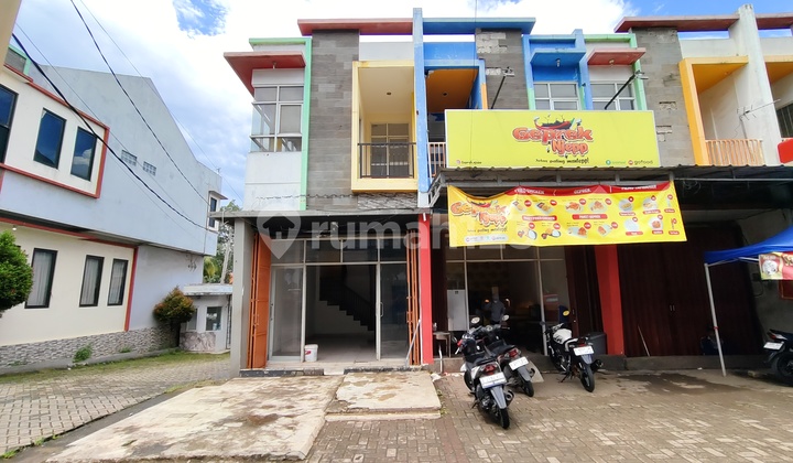 Strategic 2-Story Shop House in Rawa Dolar Jatisampurna 2