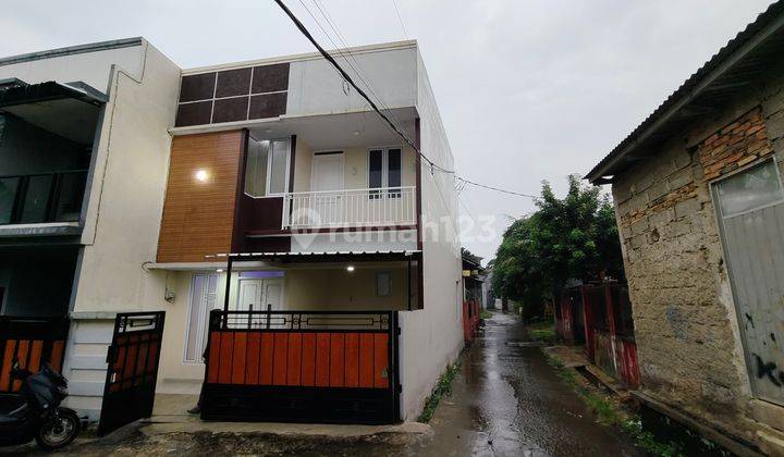 Jatirangga Bekasi.rumah 2 Lantai Dijual Rp.700 Juta 1