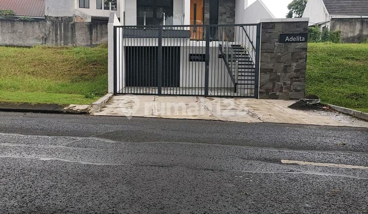 Rumah 3 Lantai di Bukit Golf Cimanggis Depok Rumah 3 Lantai di Bukit Golf Cimanggis Depok