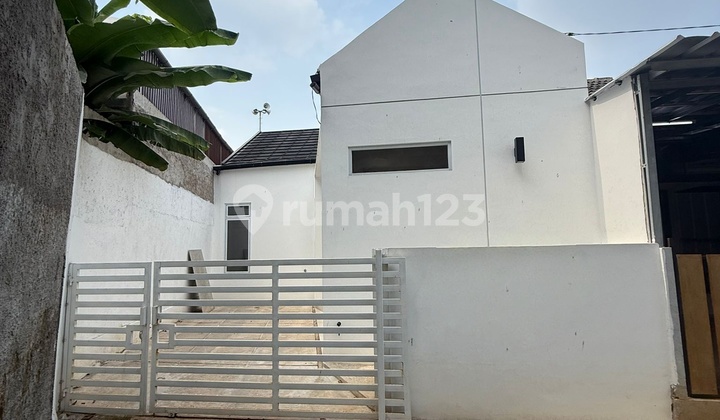 Minimalist House in Puri Bintaro Indah, Ciputat 2