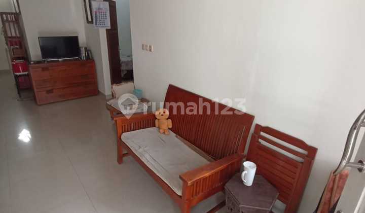 Rumah di Kampung Tengah Kramat Jati Strategis 2