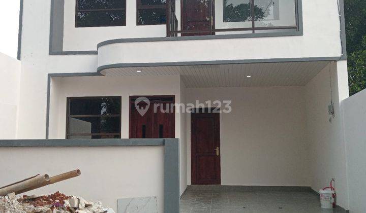 Di Jual Rumah 2 Lantai Lokasi Kranggan Jati Sampurna Kota Bekasi 1