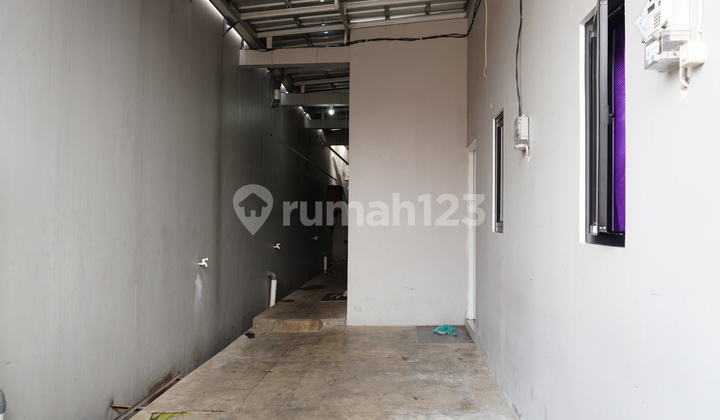 Rumah Siap Huni 1 Lantai dengan Mezzanine di Pondok Ranggon 1