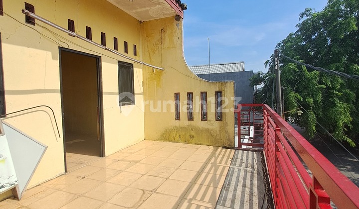 Rumah Bonus Tempat.usaha Pinggir.jalan.bekasi