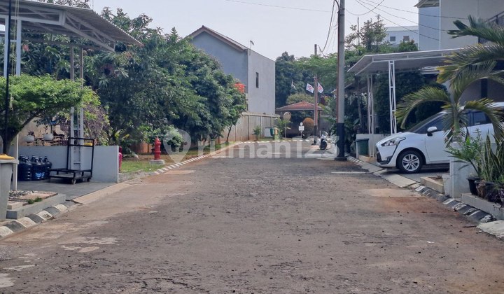 Rumah Cluster.murah 2 Lantai Bebas Banjir Harapan Indah Bekasi 2