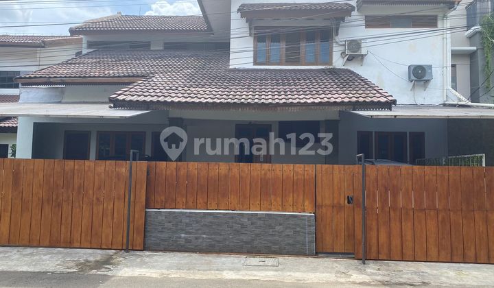 Murah Rumah Nyaman di Lebak Bulus, Cilandak, Jakarta Selatan Murah Rumah Nyaman di Lebak Bulus, Cilandak, Jakarta Selatan
