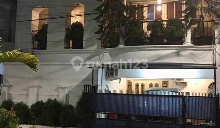 Rumah Cantik Siap Huni, Tebet, Jakarta Selatan