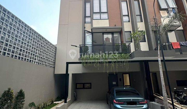 Disewakan Town House dg konsep Smart Home dg Furnished dekat Gerbang Tol Andara dan dekat ke TB Simatupang dan Cilandak KKO, Ciganjur, Jakarta Selatan  1