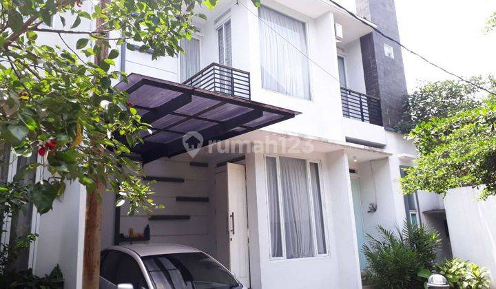 DISEWAKAN RUMAH TOWN HOUSE FULL FURNISHED, DEKAT TB SIMATUPANG DAN PASAR MINGGU, JAKARTA SELATAN 1