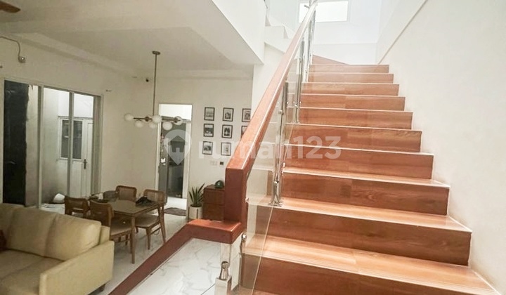 For Rent Fully Furnished House Within a Cluster, Close to Tb Simatupang and Aeon Mall, Kebagusan, South Jakarta 2