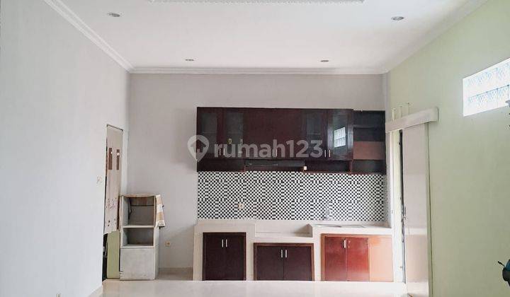 Disewakan Rumah Semi Furnished Di Komplek  Dekat Ke Tb Simatupang, Ke Aeon, Dan Ke Pasar Minggu, Jakarta Selatan 1