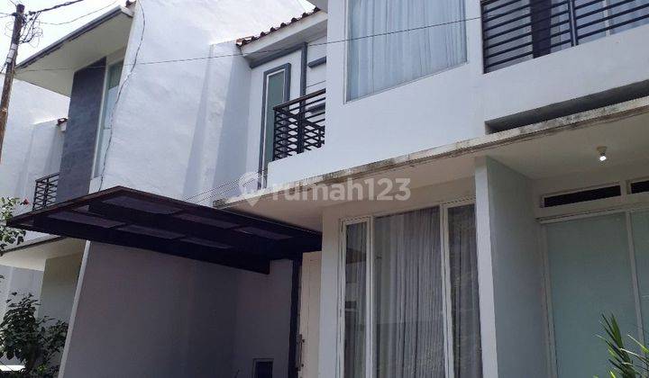 Disewakan Rumah Town House Full Furnished, Dekat Tb Simatupang Dan Pasar Minggu, Jakarta Selatan 1