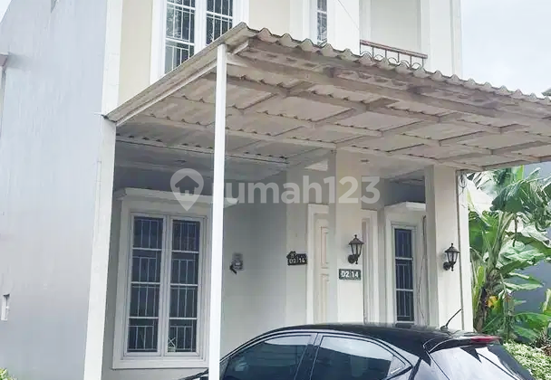 Beautiful House in a Cluster Near the Limo Toll Gate (Cijago Toll), Cinere