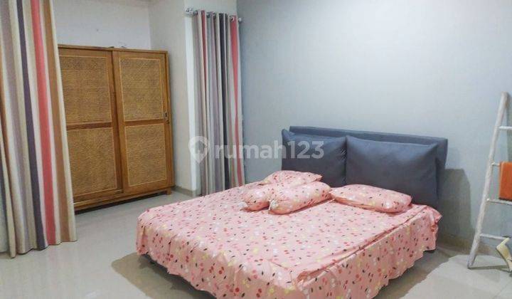 Disewakan Rumah Furnished (lokasi Bukan Dalam Komplek) Dekat Dari Aeon Mall Dan Dekat Stasiun Krl, Lenteng Agung, Jakarta Selatan 2