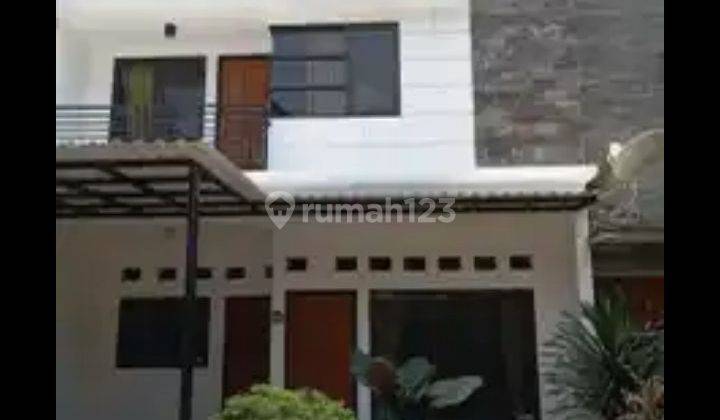 Disewakan Rumah Semi Furnished, Ada Ac, Waterheater, Dalam Cluster Dekat Ke Gerbang Tol Brigif, Tol Desari, Cipedak, Jagakarsa, Jakarta Selatan  1