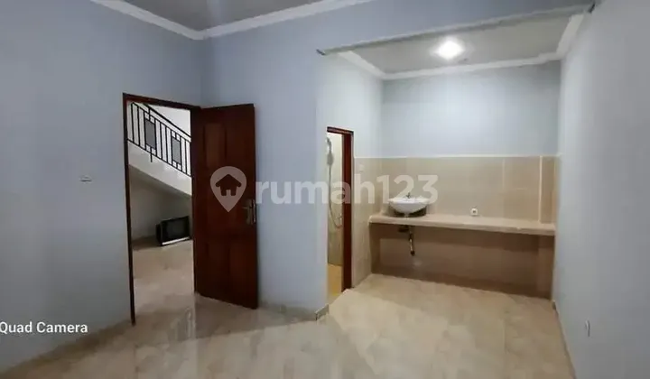 House for Rent Near Cipulir in Petukangan Selatan Close to Cileduk Toll Gate, Pesanggrahan, South Jakarta