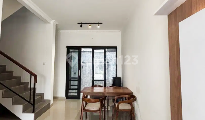 Disewakan Rumah Ada Furnished Dekat Ke Mrt Lebak Bulus, Jaksel, Cireundeu  1