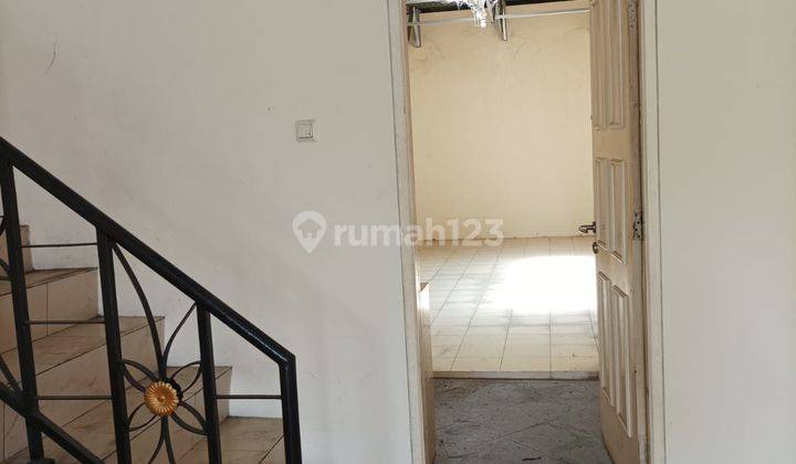 Disewakan Ruko Aralia Depan Patung Kuda di Harapan Indah 2 Bekasi 360  10