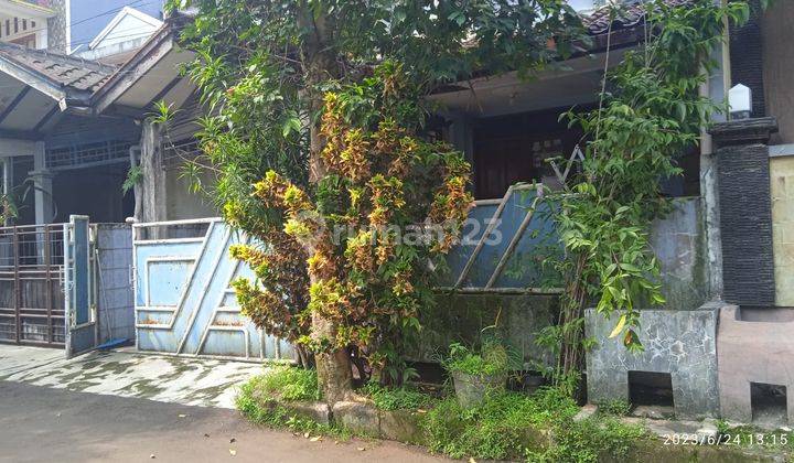 Rumah 2 Lantai Minimalis Siap Huni SHM - Sertifikat Hak Milik 1