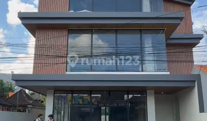 Commercial Business Space in Seminyak