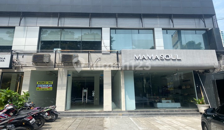 Kemang Raya shop house