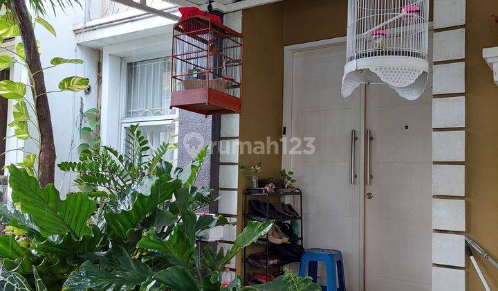 Dijual rumah 2 lantai  di lingkungan asri dan nyaman di kawasan mandiri Rumah 2