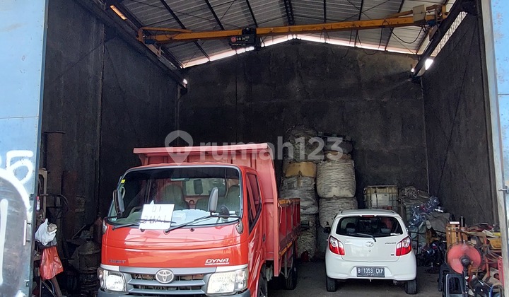 Warehouse for Rent Ready to Use with Main Road Access