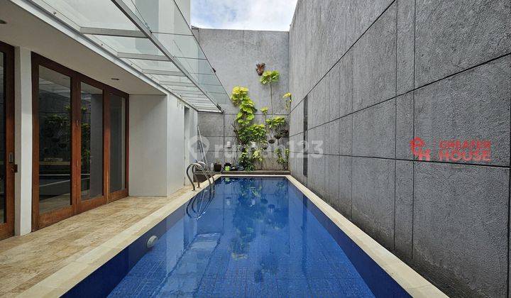 Rumah Minimalis Modern Baru Selesai Renovasi 1