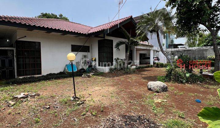 Rumah Tua Hitung Tanah - Cocok Untuk Hunian Atau Komersil 2