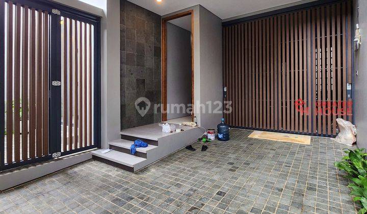 Brand New Minimalist House Di Pondok Indah 2