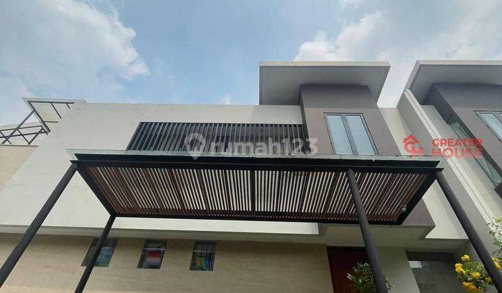 Rumah Minimalis Dalam Townhouse Dekat Stasiun Mrt 2