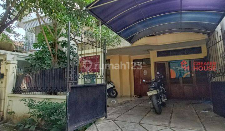 Rumah Bagus Depan Taman Dekat Senayan City 1