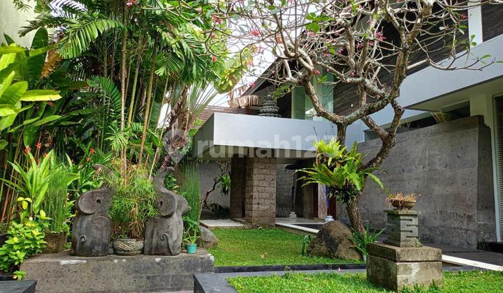 FOR SALE BEAUTIFUL VILLA in JIMBARAN
