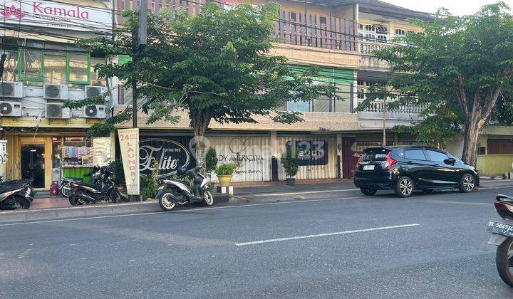 For Sale 3 Units of 3-Storey Shophouses in a Row on the Main Street of Diponogoro Denpasar, Central Business District of Denpasar, Close to Level 21 Mall, Matahari Mall, Ramayana Mall, and Business Banking Centers 1