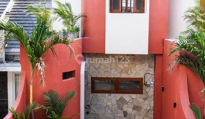 Available For Leasehold Strategically Located In A Warm Residential Area Of Pecatu 1