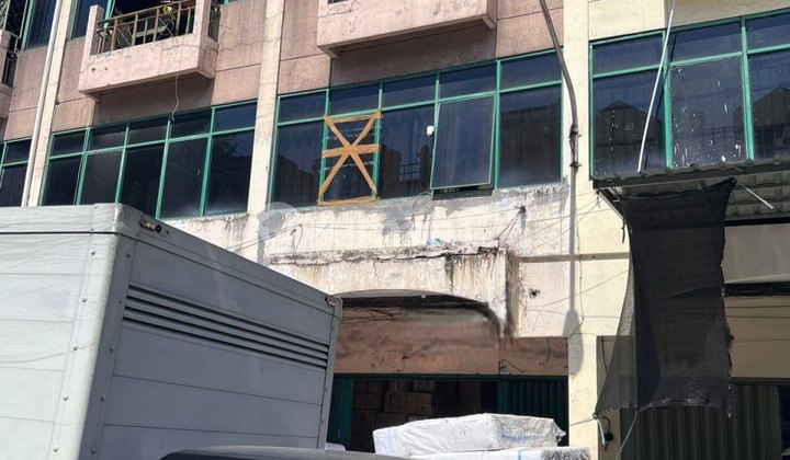 FOR SALE Shop House at Pengampon Square, Near Pasar Atom, Strategic Location FOR SALE Shop House at Pengampon Square, Near Pasar Atom, Strategic Location