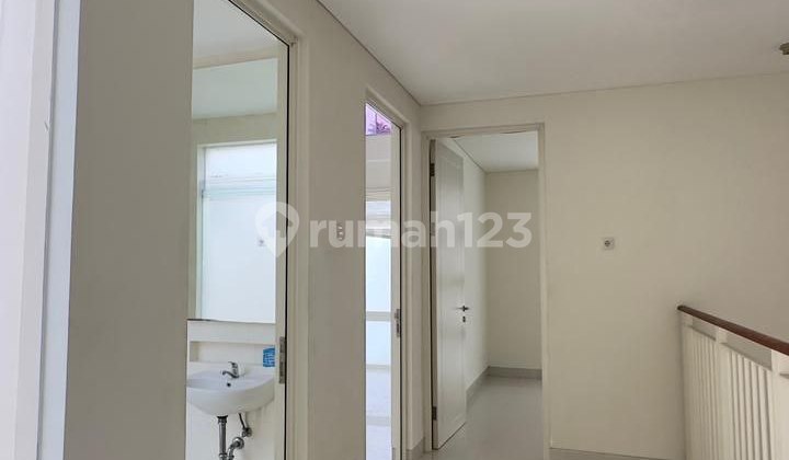 Zimbali Costa Pakuwon City House AC Kitchen Set 2