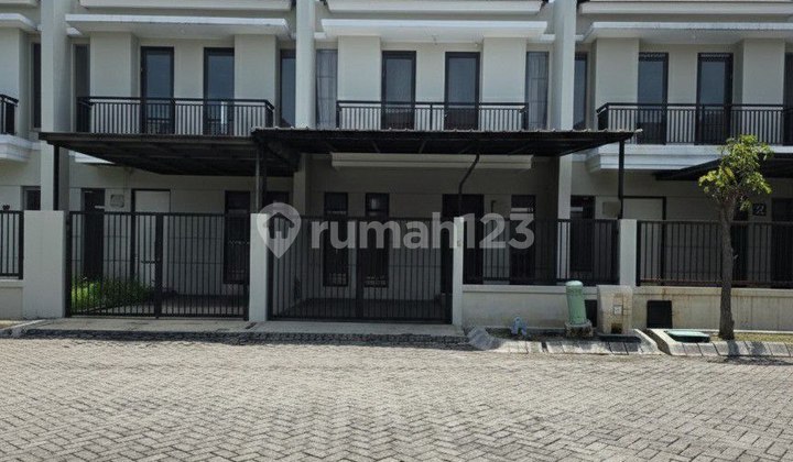 Dijual Rumah Pondok Tjandra Sidoarjo Alumunium Kanopi