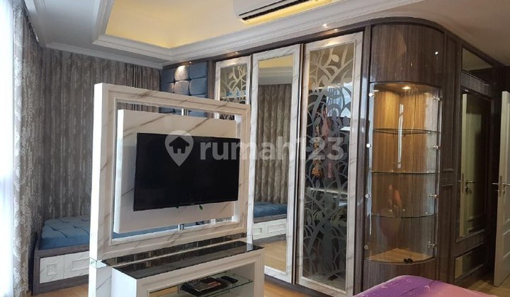 Dijual Apartment The Peak Tunjungan Plaza Pusat Kota Full Furnish Private Lift 1