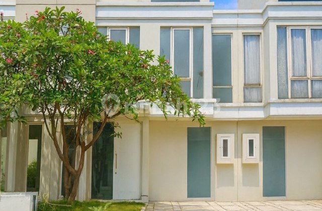 Adelaide House, Grand Pakuwon MINIMALIST, CARPORT, 3 CAR ROW 1