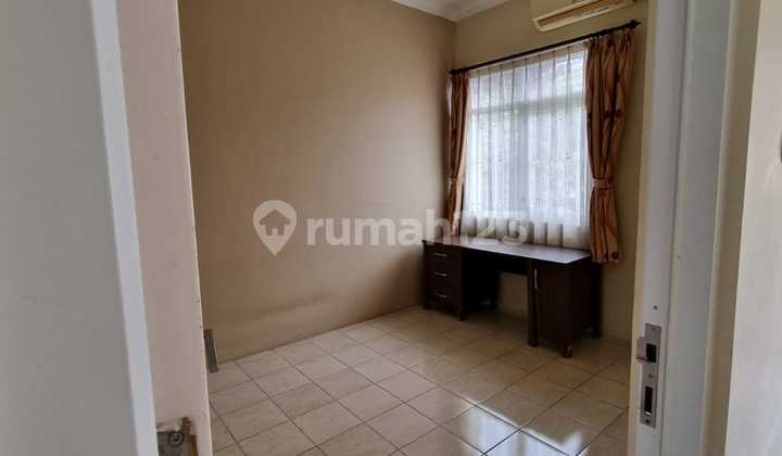 Rumah Bagus Semi Furnished di Sektor 6 bintaro (anov) 2
