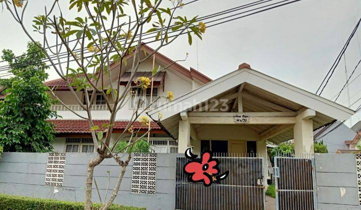 Rumah Hoek Rapi Siap Huni di Sektor 2 Bintaro 1