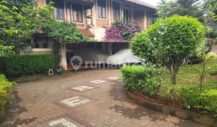 Rumah Rapih Swimming Pool di Jagakarsa Jakarta Selatan (aabb) 1