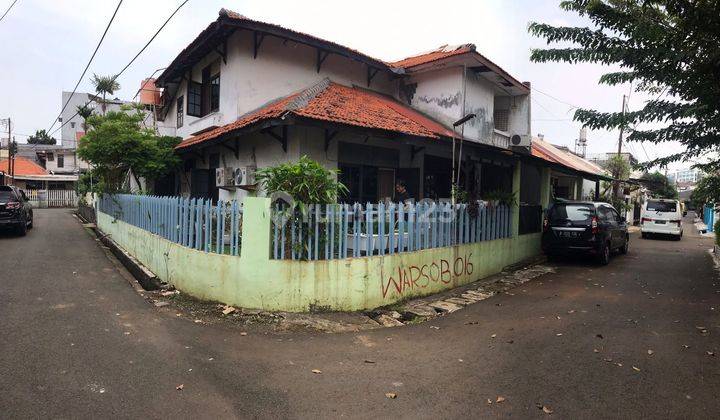 Jual Rumah 2 Lantai butuh Renovasi di Jakarta Barat  1