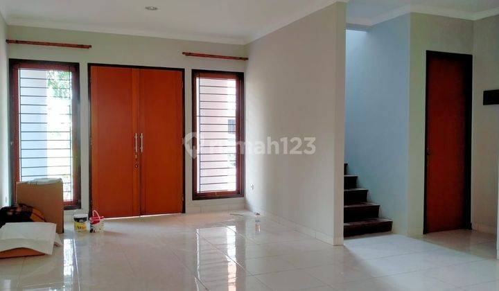 Rumah Rapi Siap Huni di Puri Bintaro (shint) 2